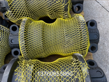 CAT325 矿山支重轮