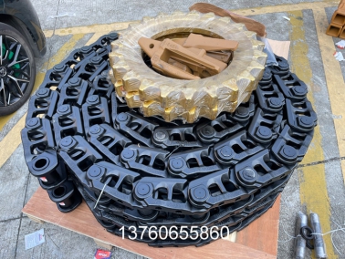 SK450挖掘机链条